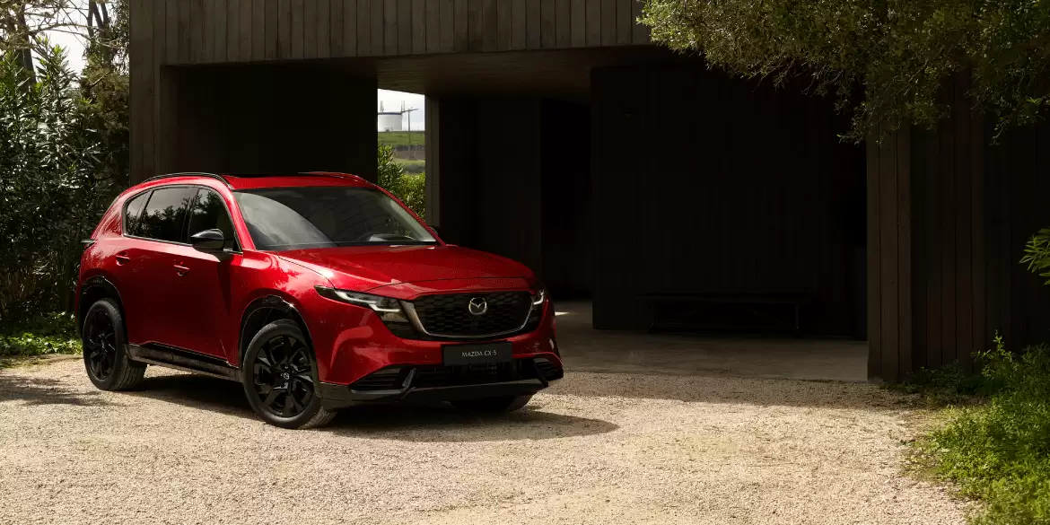 Nuevo Mazda CX-5 2027 rojo en Autum Derco La Reina